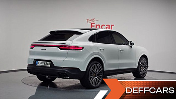 Porsche CAYENNE 3.0 PLATINUM EDITION купить по цене 14 211 162.24 ₽  на сайте DeffCars