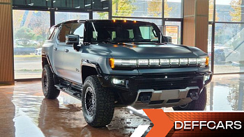 GMC HUMMER EV e4WD купить по цене 17 180 563.29 ₽  на сайте DeffCars