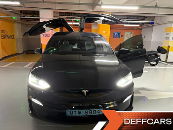 Tesla MODEL X AWD купить по цене 10 957 492.40 ₽  на сайте DeffCars