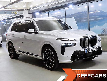 BMW X7 xDrive 40i M Sport 6STR купить по цене 13 935 776.58 ₽  на сайте DeffCars