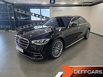Mercedes S-CLASS S500 4MATIC Mercedes S-CLASS S500 4MATIC купить по цене 13 060 271.95 ₽  на сайте DeffCars
