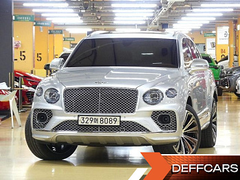 Bentley BENTAYGA 4.0 V8 купить по цене 20 231 989 ₽  на сайте DeffCars