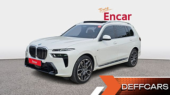BMW X7 xDrive 40d M Sport 7 STR BMW X7 xDrive 40d M Sport 7 STR купить по цене 14 817 604.48 ₽  на сайте DeffCars