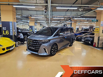 Toyota ALPHARD AWD купить по цене 9 587 953 ₽  на сайте DeffCars
