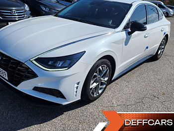 Hyundai SONATA 2.0 Modern купить по цене 2 171 074.28 ₽  на сайте DeffCars
