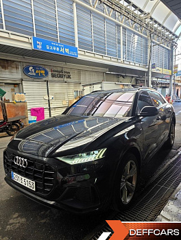 Audi Q8 45 TDI Quattro Premium купить по цене 9 157 120.56 ₽  на сайте DeffCars