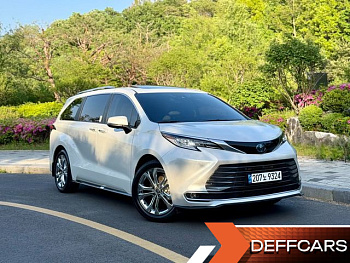 Toyota SIENNA 2.5 Hybrid 2WD купить на сайте DeffCars
