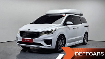 Kia CARNIVAL 9-Seater Hi-Limousine Noblesse Special купить на сайте DeffCars