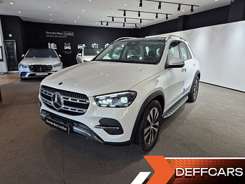 Mercedes GLE-CLASS GLE350 4MATIC купить по цене 9 966 282.54 ₽  на сайте DeffCars
