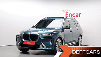 BMW X7 xDrive 40i Design Pure Excellence 6-Seater купить по цене 13 068 459 ₽  на сайте DeffCars