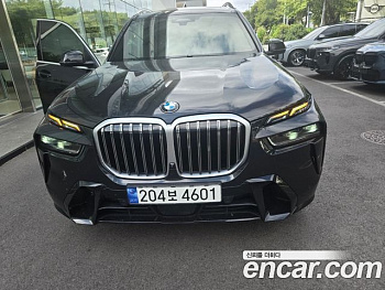 BMW X7 xDrive 40i M Sport 6STR купить по цене 12 267 254.10 ₽  на сайте DeffCars