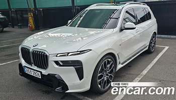 BMW X7 xDrive 40i M Sport 7STR купить по цене 13 994 326.14 ₽  на сайте DeffCars
