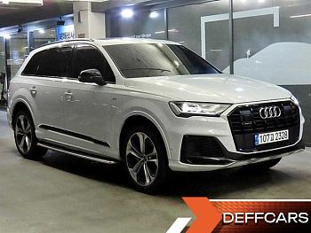Audi Q7 55 TFSI Quattro Premium купить на сайте DeffCars