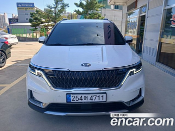 Kia CARNIVAL 9-Seater Noblesse купить на сайте DeffCars