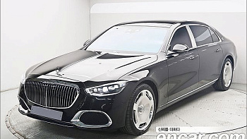 Mercedes S-CLASS Maybach S580 4MATIC купить по цене 18 095 800.61 ₽  на сайте DeffCars