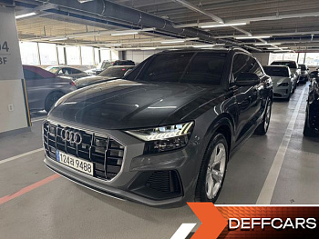 Audi Q8 45 TDI Quattro Premium купить по цене 9 383 085.73 ₽  на сайте DeffCars