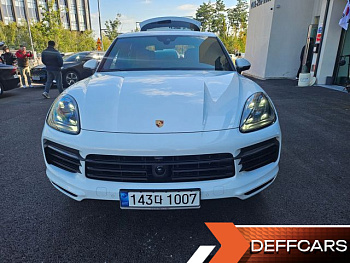 Porsche CAYENNE 3.0 купить по цене 7 455 624.47 ₽  на сайте DeffCars