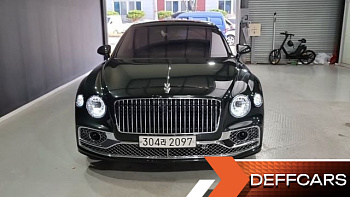 Bentley FLYING SPUR 4.0 Azure купить по цене 26 418 987.98 ₽  на сайте DeffCars