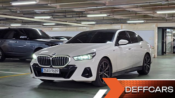 BMW 5-SERIES 530i xDrive M Sport купить по цене 8 496 615.01 ₽  на сайте DeffCars