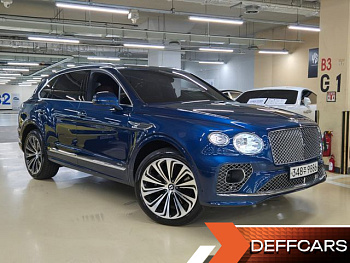 Bentley BENTAYGA 4.0 V8 Azure купить по цене 28 162 772.14 ₽  на сайте DeffCars