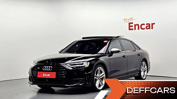 Audi S8 4.0 TFSI Quattro LWB купить по цене 11 848 086 ₽  на сайте DeffCars