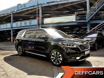 Kia CARNIVAL Gasoline 9-Seater Signature купить на сайте DeffCars