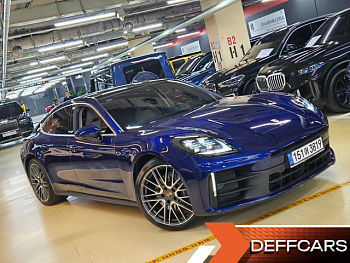 Porsche PANAMERA 2.9 AWD купить по цене 16 234 913.68 ₽  на сайте DeffCars