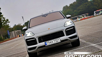 Porsche CAYENNE 3.0 COUPE PLATINUM EDITION Porsche CAYENNE 3.0 COUPE PLATINUM EDITION купить по цене 15 061 528.44 ₽  на сайте DeffCars
