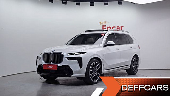 BMW X7 xDrive 40d M Sport 7 STR BMW X7 xDrive 40d M Sport 7 STR купить по цене 14 521 332.22 ₽  на сайте DeffCars