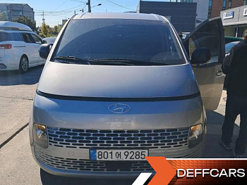 Hyundai STARIA Cargo 5-Seater Smart купить по цене 2 275 077.56 ₽  на сайте DeffCars