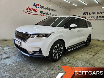 Kia CARNIVAL 9-Seater Signature купить на сайте DeffCars
