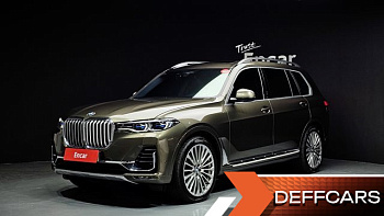 BMW X7 xDrive 40i Design Pure Excellence 7-Seater купить по цене 8 606 781.79 ₽  на сайте DeffCars