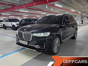 BMW X7 xDrive 40i Design Pure Excellence 7-Seater купить по цене 7 575 305.84 ₽  на сайте DeffCars