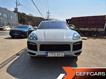 Porsche CAYENNE 3.0 PLATINUM EDITION купить по цене 9 819 154.90 ₽  на сайте DeffCars