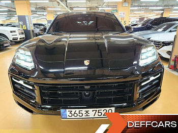 Porsche CAYENNE 3.0 Coupe купить по цене 16 090 636.77 ₽  на сайте DeffCars