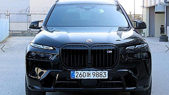 BMW X7 M60i xDrive M sport 6STR BMW X7 M60i xDrive M sport 6STR купить по цене 13 667 027.54 ₽  на сайте DeffCars