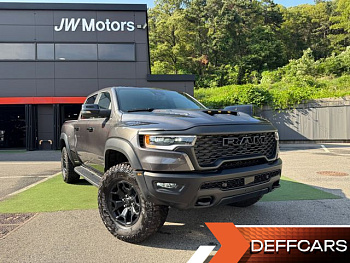Dodge RAM PICK UP 3.0 купить по цене 16 609 963 ₽  на сайте DeffCars