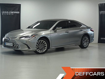 Lexus ES Luxury Plus купить на сайте DeffCars
