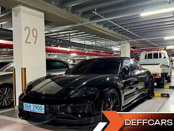 Porsche TAYCAN 4S Porsche TAYCAN 4S купить по цене 13 948 413.96 ₽  на сайте DeffCars
