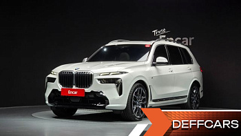 BMW X7 xDrive 40i M Sport 7STR купить по цене 11 881 931.27 ₽  на сайте DeffCars