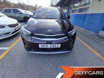 Kia STONIC 1.4 Deluxe купить на сайте DeffCars