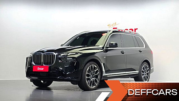 BMW X7 xDrive 40i M Sport 6STR BMW X7 xDrive 40i M Sport 6STR купить по цене 13 737 732.94 ₽  на сайте DeffCars