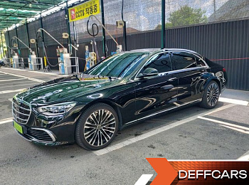 Mercedes S-CLASS S580L 4MATIC купить по цене 12 061 280 ₽  на сайте DeffCars